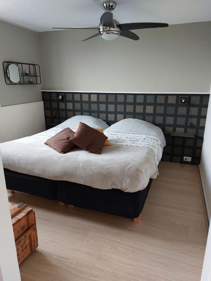 Bed & Breakfast D'Ouwe Smidse Kamperland Esterno foto