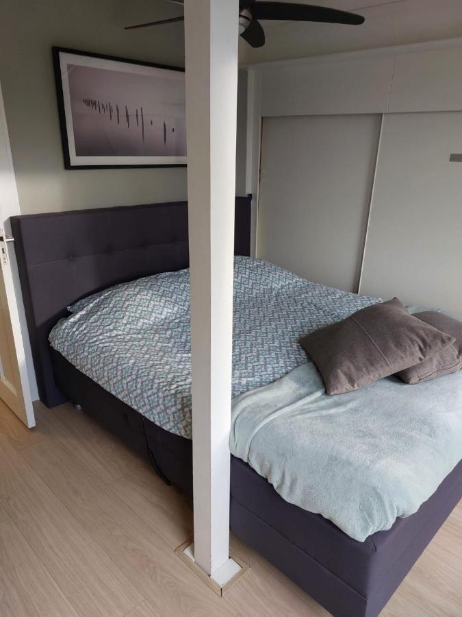 Bed & Breakfast D'Ouwe Smidse Kamperland Esterno foto