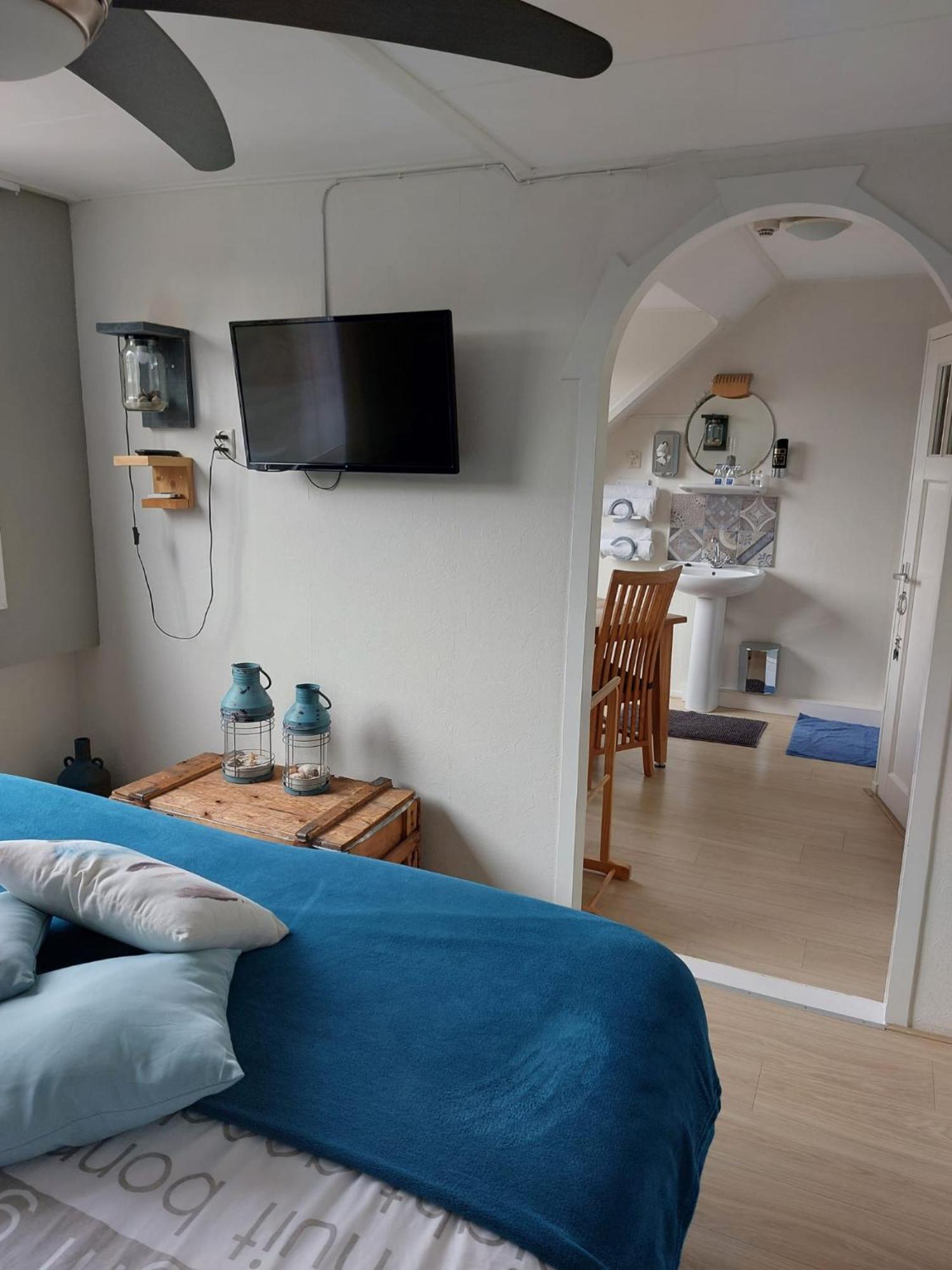 Bed & Breakfast D'Ouwe Smidse Kamperland Esterno foto